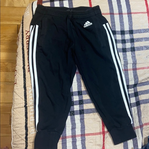 Adidas cropped sweatpants - Picture 2 of 2